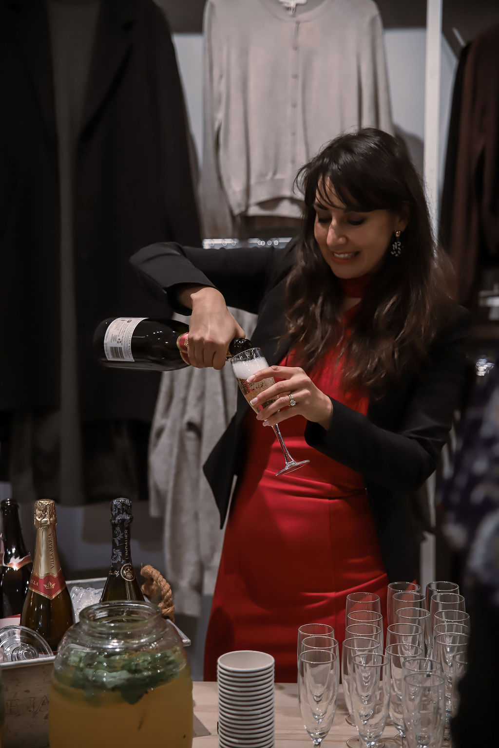 Bubbles being poured at the MAX Fashion evening